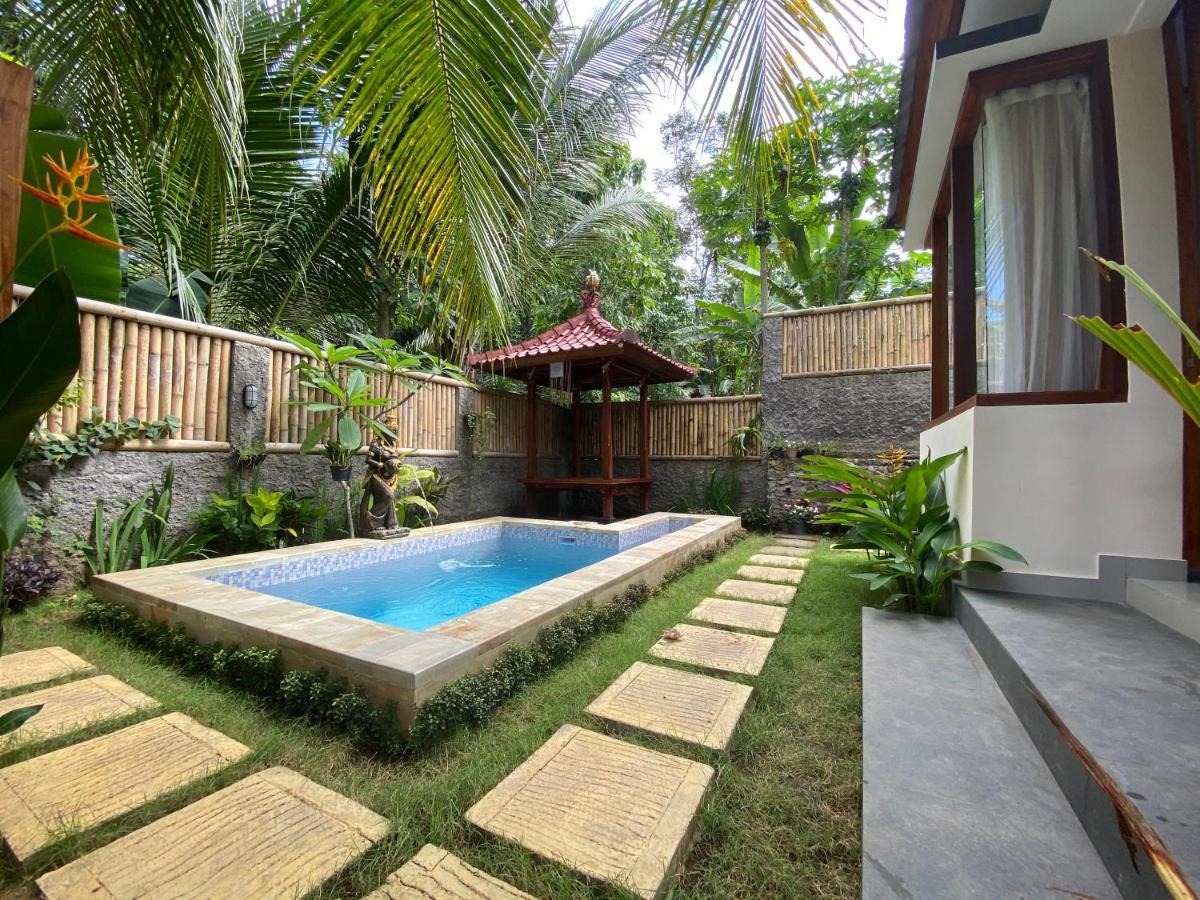 Villa Melanting 卡朗阿森 外观 照片